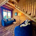 Horská chata Naarden With Sauna And Jacuzzi *