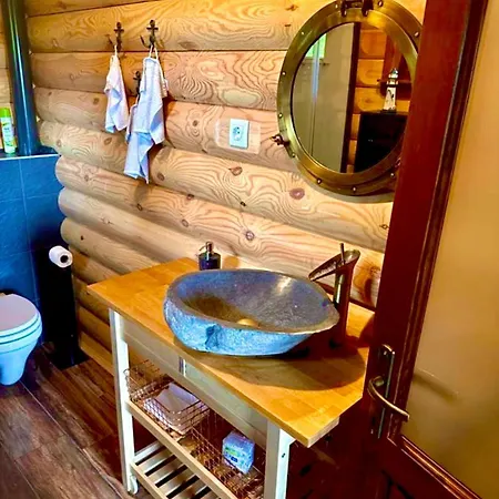 Naarden With Sauna&jacuzzi