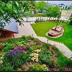 Naarden With Sauna And Jacuzzi Chaletu *